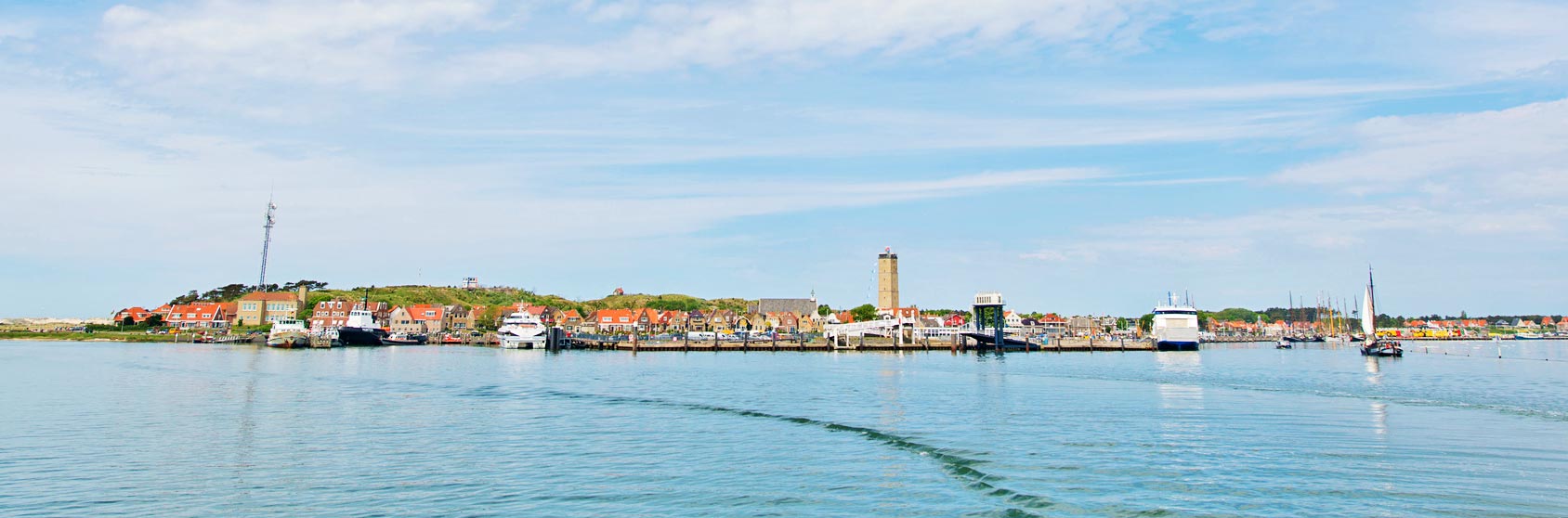 Terschelling - Hafen von See aus gesehen